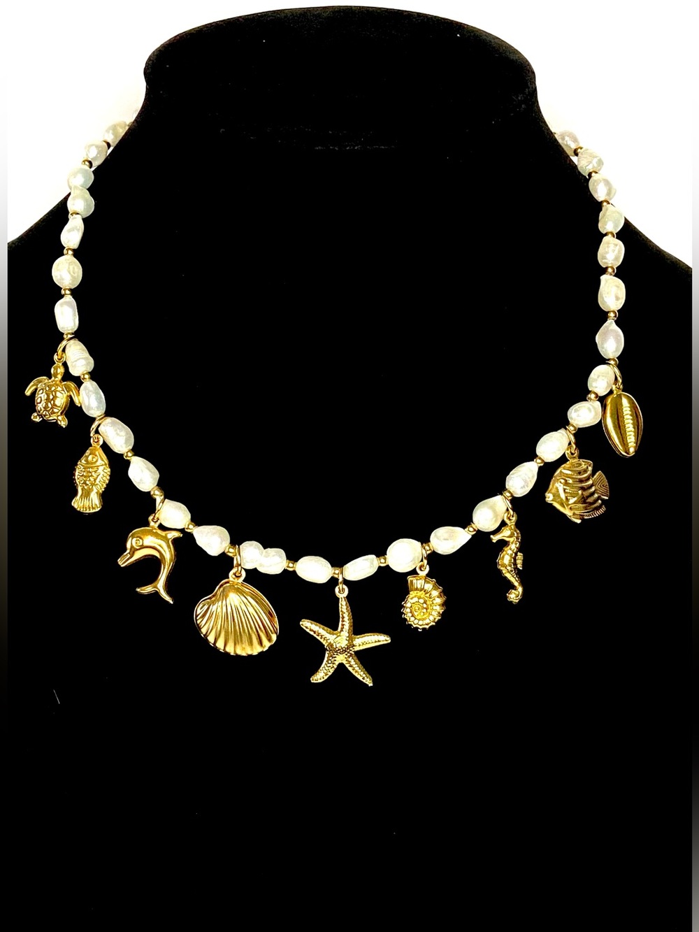 Gold Sea Charm fresh water Pearl Necklace - Women's Jewelry